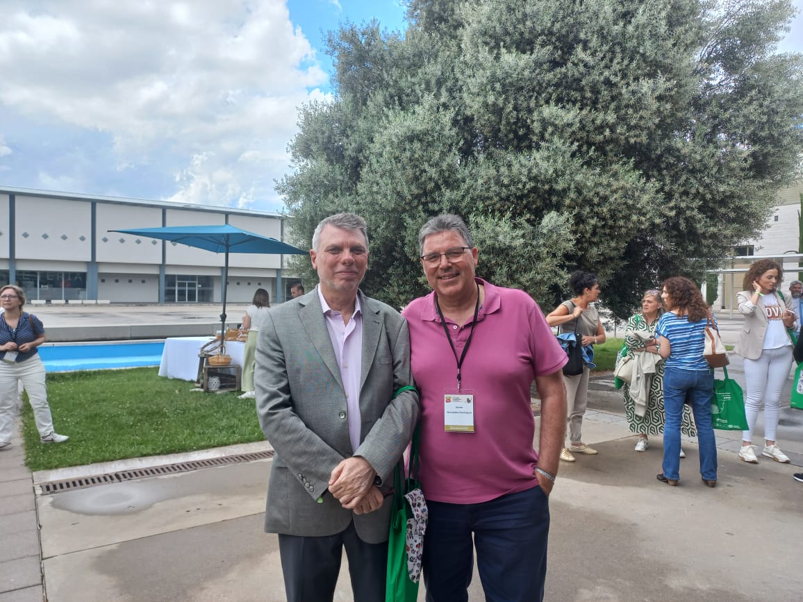 fotografías del Congreso: aquí con Santos Hernandez